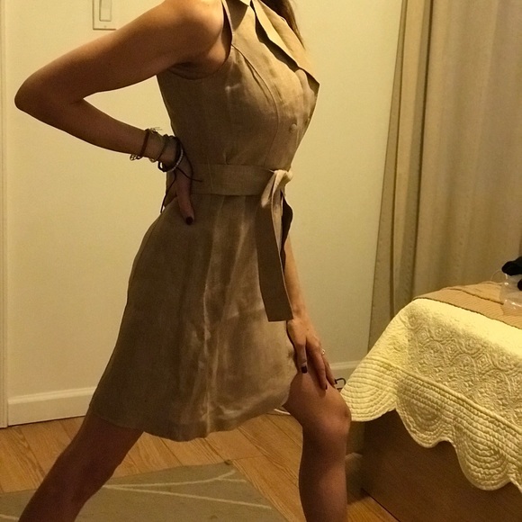 SOLD AT  A PRIVATE EVENT Beige Michael Kors slee - Picture 3 of 6